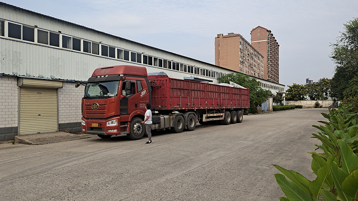 帶烘干薯類(lèi)淀粉設(shè)備麗星已完成備貨發(fā)車(chē)湖南